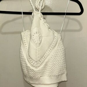 Chic White Knit Crop Top